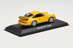 Porsche 911 964 Turbo Gul MaxiChamps 1:43 940069104 Metal — billede 2 af 4