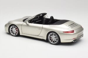 Porsche 911 991 Carrera S Cabriolet GT Sølv Metallic Minichamps 1:18 100061030 Metal — billede 7 af 8