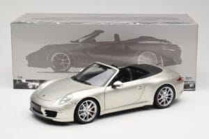 Porsche 911 991 Carrera S Cabriolet GT Sølv Metallic Minichamps 1:18 100061030 Metal — billede 8 af 8