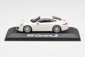 Porsche 911 991 Carrera S Hvid IAA Frankfurt 2011 Minichamps 1:43 WAX20100090 Metal