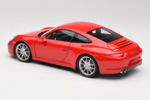 Porsche 911 991 Carrera S Guards Rød Minichamps 1:18 100061020 Metal — billede 7 af 8