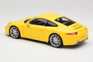 Porsche 911 991 Carrera S Racing Yellow Minichamps 1:18 100061021 Metal — billede 7 af 8
