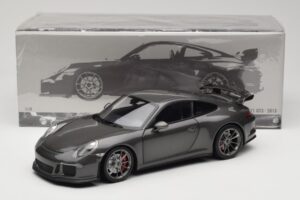 Porsche 911 991 GT3 Grey Metallic Minichamps 1:18 110062720 Metal — billede 8 af 8