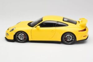 Porsche 911 991 GT3 Racing Gul & Sølvfælge Minichamps 1:18 110062722 Metal — billede 4 af 8