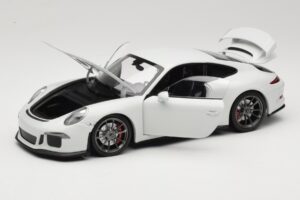Porsche 911 991 GT3 Hvid Med Sølvfælge Minichamps 1:18 113062721 Metal — billede 2 af 8