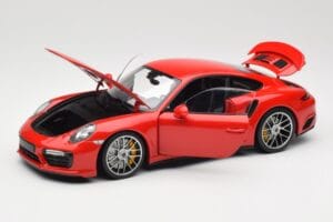 Porsche 911 991 Turbo S Guards Red Minichamps 1:18 110067122 Metal — billede 2 af 8