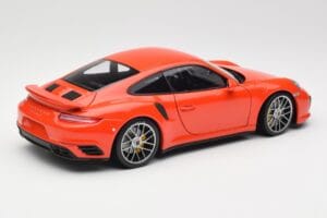 Porsche 911 991 Turbo S Lava Orange Minichamps 1:18 110067120 Metal — billede 3 af 8