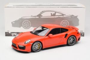 Porsche 911 991 Turbo S Lava Orange Minichamps 1:18 110067120 Metal — billede 8 af 8