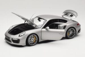 Porsche 911 991 Turbo S Sølv Minichamps 1:18 113067126 Metal — billede 2 af 8