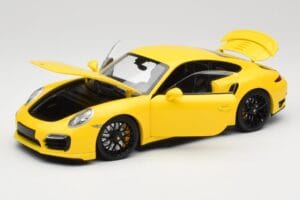Porsche 911 991 Turbo S Gul Med Sorte Fælge Minichamps 1:18 110062321 Metal — billede 2 af 8