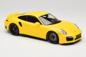 Porsche 911 991 Turbo S Gul Med Sorte Fælge Minichamps 1:18 110062321 Metal — billede 6 af 8