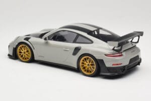 Porsche 911 991.2 GT2 RS Chalk Weissach Package Gyldne Fælge Minichamps 1:18 155068304 Metal — billede 5 af 6