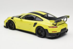 Porsche 911 GT2 RS 991.2 Weissach Package Grøn Sorte Fælge Minichamps 1:18 155068300-1 Metal — billede 5 af 6