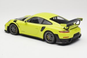 Porsche 911 991.2 GT2 RS Limegrøn med Sølvfælge Minichamps 1:18 155068309 Metal — billede 5 af 6