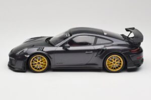 Porsche 911 991.2 GT2 RS Weissach Package Purple Metallic Med Gyldne Magnesiumfælge Minichamps 1:18 153068322 Metal — billede 3 af 6
