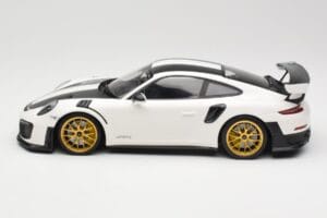 Porsche 911 991.2 GT2 RS Weissach Package Hvid Med Guldfælge Minichamps 1:18 153068308 Metal — billede 3 af 6
