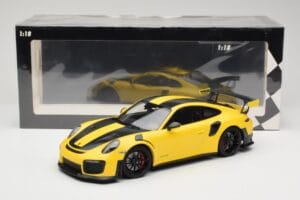Porsche 911 991.2 GT2 RS Weissach Package Gul med Sorte Fælge Minichamps 1:18 155068311 Metal — billede 6 af 6