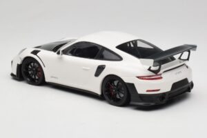 Porsche 911 991.2 GT2 RS Hvid Minichamps 1:18 155068301 Metal — billede 5 af 6