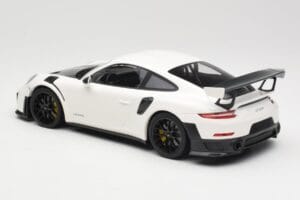Porsche 911 991.2 GT2 RS Hvid med Sorte Fælge Minichamps 1:18 155068310 Metal — billede 5 af 6
