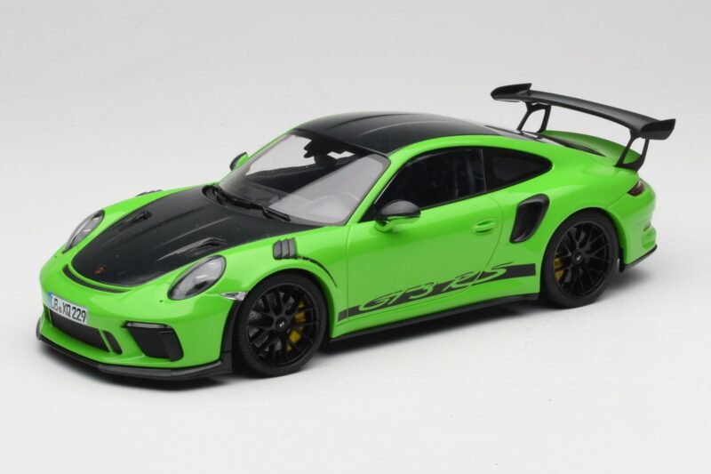 Porsche 911 991.2 GT3 RS Weissach Package Grøn Minichamps 1:18 153068233 Metal