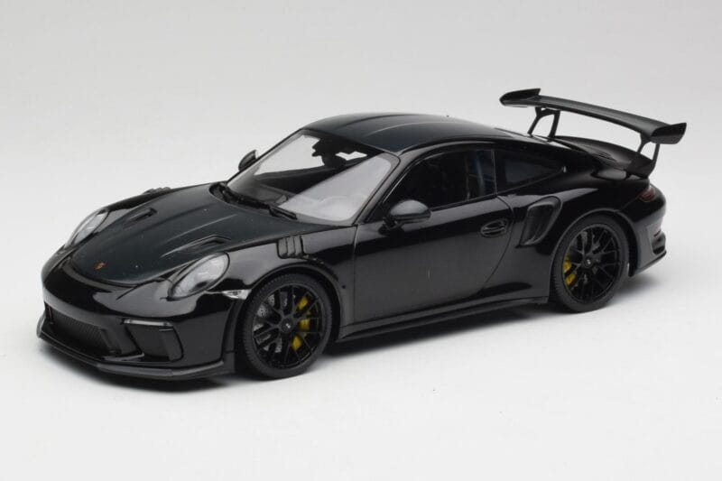 Porsche 911 991.2 GT3 RS Weissach Package Sort & Sorte Hjul Minichamps 1:18 153068228 Metal
