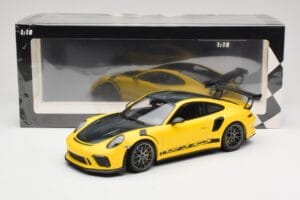 Porsche 911 991.2 GT3 RS Gul Weissach Package Platinum Wheels Minichamps 1:18 155068221 Metal — billede 6 af 6
