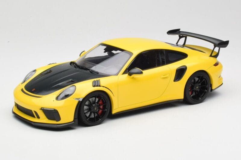 Porsche 911 991.2 GT3 RS Gul med Sorte Fælge Minichamps 1:18 155068231 Metal