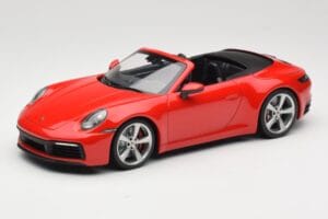 Porsche 911 992 Carrera 4S Cabriolet Rød Minichamps 1:18 155067331 Metal