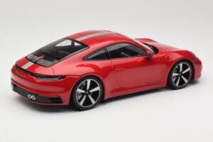Porsche 911 992 Carrera 4S Carmine Red Minichamps 1:18 155067326 Metal — billede 2 af 6