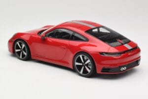 Porsche 911 992 Carrera 4S Carmine Red Minichamps 1:18 155067326 Metal — billede 5 af 6