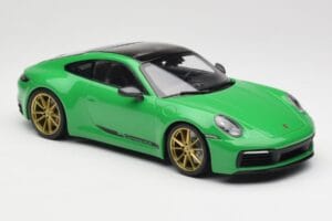 Porsche 911 992 Carrera 4S Python Green Minichamps 1:18 155067325 Metal — billede 4 af 6