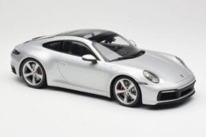 Porsche 911 992 Carrera 4S Sølv Minichamps 1:18 155067322 Metal — billede 4 af 6