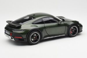 Porsche 911 992 Dakar Oak Grøn Metallic Norev 1:18 187241 Metal — billede 3 af 9