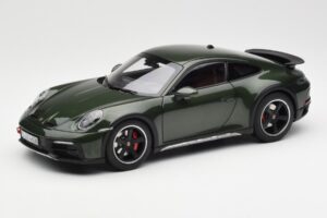 Porsche 911 992 Dakar Oak Grøn Metallic Norev 1:18 187241 Metal