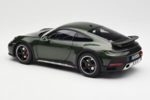 Porsche 911 992 Dakar Oak Grøn Metallic Norev 1:18 187241 Metal — billede 8 af 9