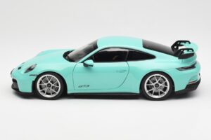 Porsche 911 992 GT3 Mint Grøn Norev 1:18 187316 Metal — billede 4 af 8