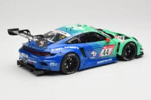 Porsche 911 992 GT3 R Falken #44 D. Eriksson / T. Heinemann 24 Hours of Nurburgring 2023 Minichamps 1:18 113236344 Metal — billede 3 af 8