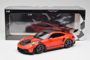 Porsche 911 992 GT3 RS Guards Orange & Sølv Fælge Minichamps 1:18 911992002 Metal — billede 6 af 6