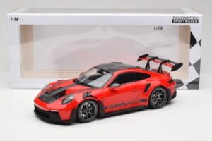 Porsche 911 992 GT3 RS Guards Rød & Sølv Hjul Weissach Package Minichamps 1:18 153062246 Metal — billede 6 af 6