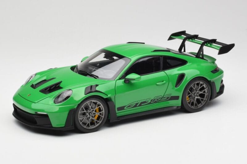 Porsche 911 992 GT3 RS Python Grøn Norev 1:18 WAP0212820RGT3 Metal