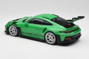 Porsche 911 992 GT3 RS Python Grøn & Sølv Hjul & Sort Dekoration Minichamps 1:18 153062235 Metal — billede 5 af 6