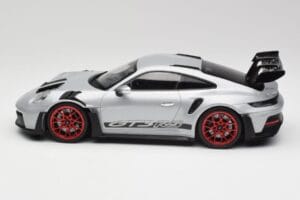 Porsche 911 992 GT3 RS Sølv & Røde Hjul Minichamps 1:18 153062241 Metal — billede 3 af 6