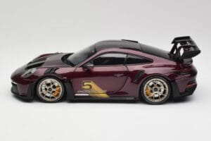 Porsche 911 992 GT3 RS Ultraviolet & Sølvfælge Minichamps 1:18 110062029 Metal — billede 4 af 8