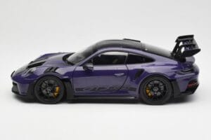 Porsche 911 992 GT3 RS Weissach Package Ultraviolet Norev 1:18 187368 Metal — billede 4 af 8