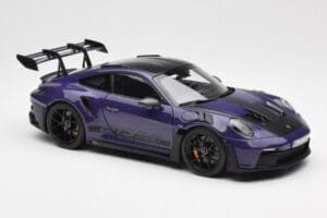 Porsche 911 992 GT3 RS Weissach Package Ultraviolet Norev 1:18 187368 Metal — billede 6 af 8