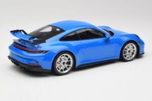 Porsche 911 992 GT3 Shark Blå & Sølvfælge Minichamps 1:18 143069015 Resin — billede 2 af 6