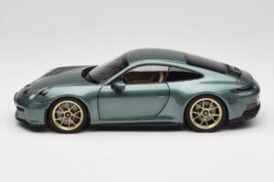 Porsche 911 992 GT3 Touring Package Malachite Green Metallic Norev 1:18 187382 Metal — billede 4 af 8