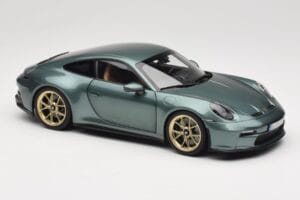 Porsche 911 992 GT3 Touring Package Malachite Green Metallic Norev 1:18 187382 Metal — billede 6 af 8