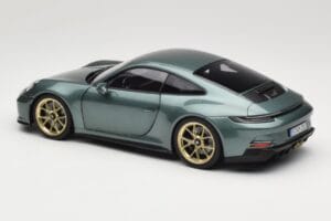 Porsche 911 992 GT3 Touring Package Malachite Green Metallic Norev 1:18 187382 Metal — billede 7 af 8