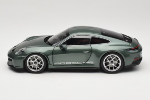 Porsche 911 992 S/T Malachite Green Metallic Norev 1:18 187472 Metal — billede 5 af 8